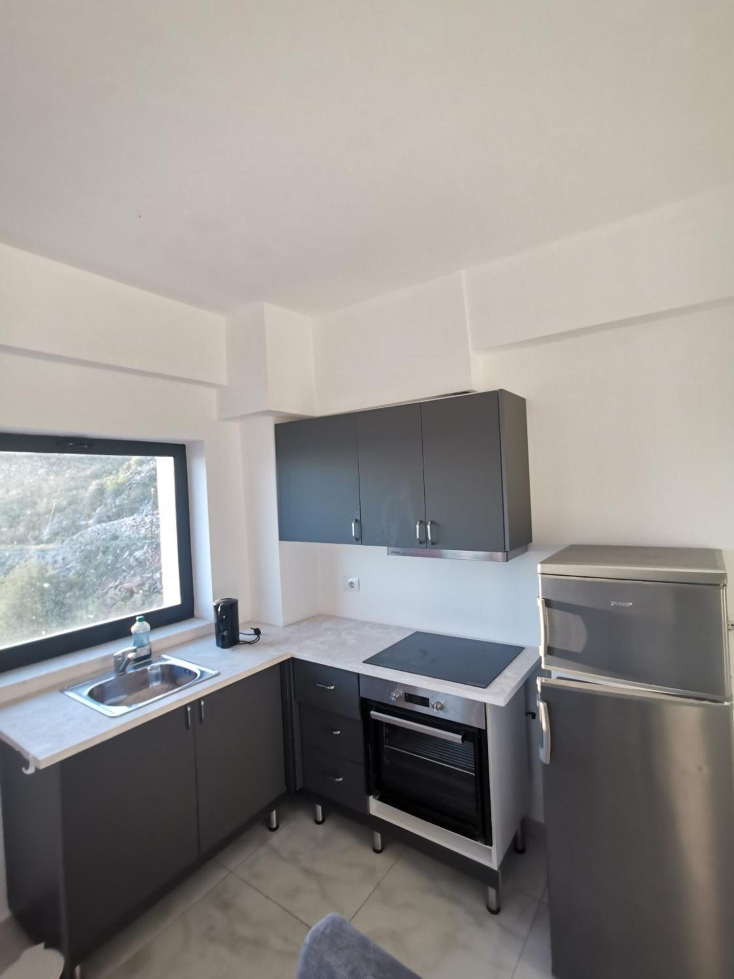Davids Apartments Саранда Экстерьер фото