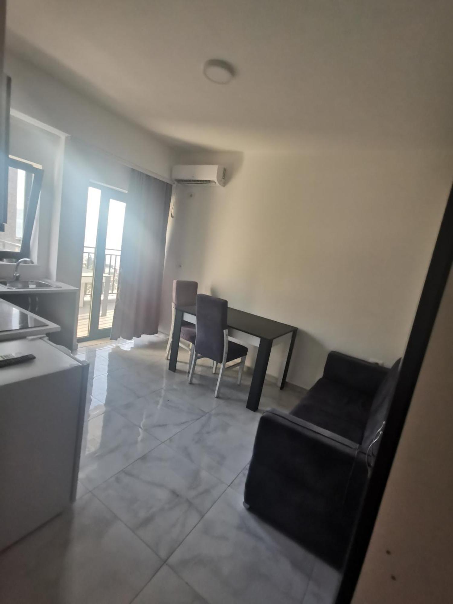 Davids Apartments Саранда Экстерьер фото
